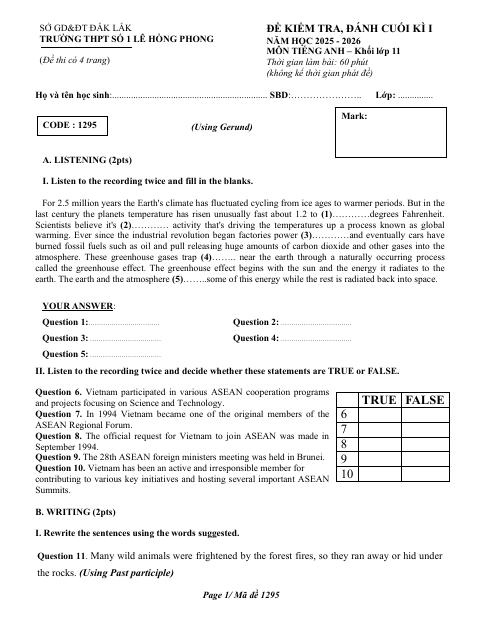 Đề thi Học kì 1 Tiếng Anh 11 năm 2025-2026 trường THPT Số 1 Lê Hồng Phong (Đắk Lắk)